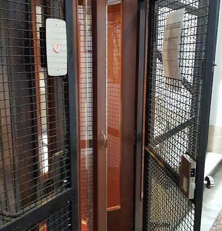 Windows On Couette-café