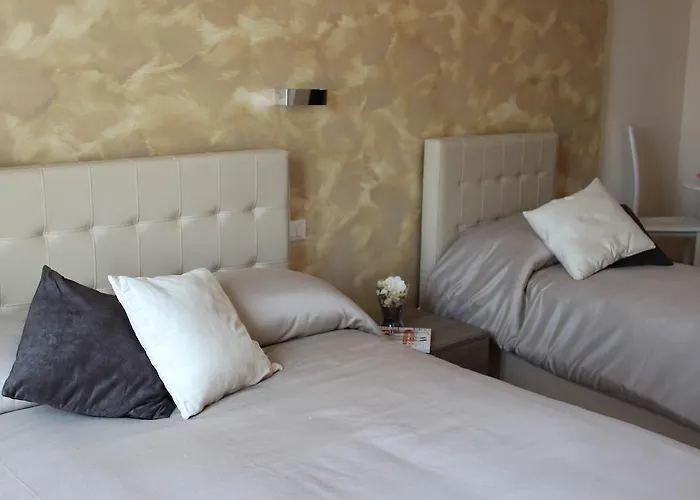 Bed & Breakfast Windows On 4*