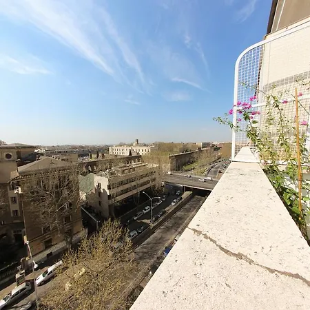 Bed & Breakfast Windows On 4*